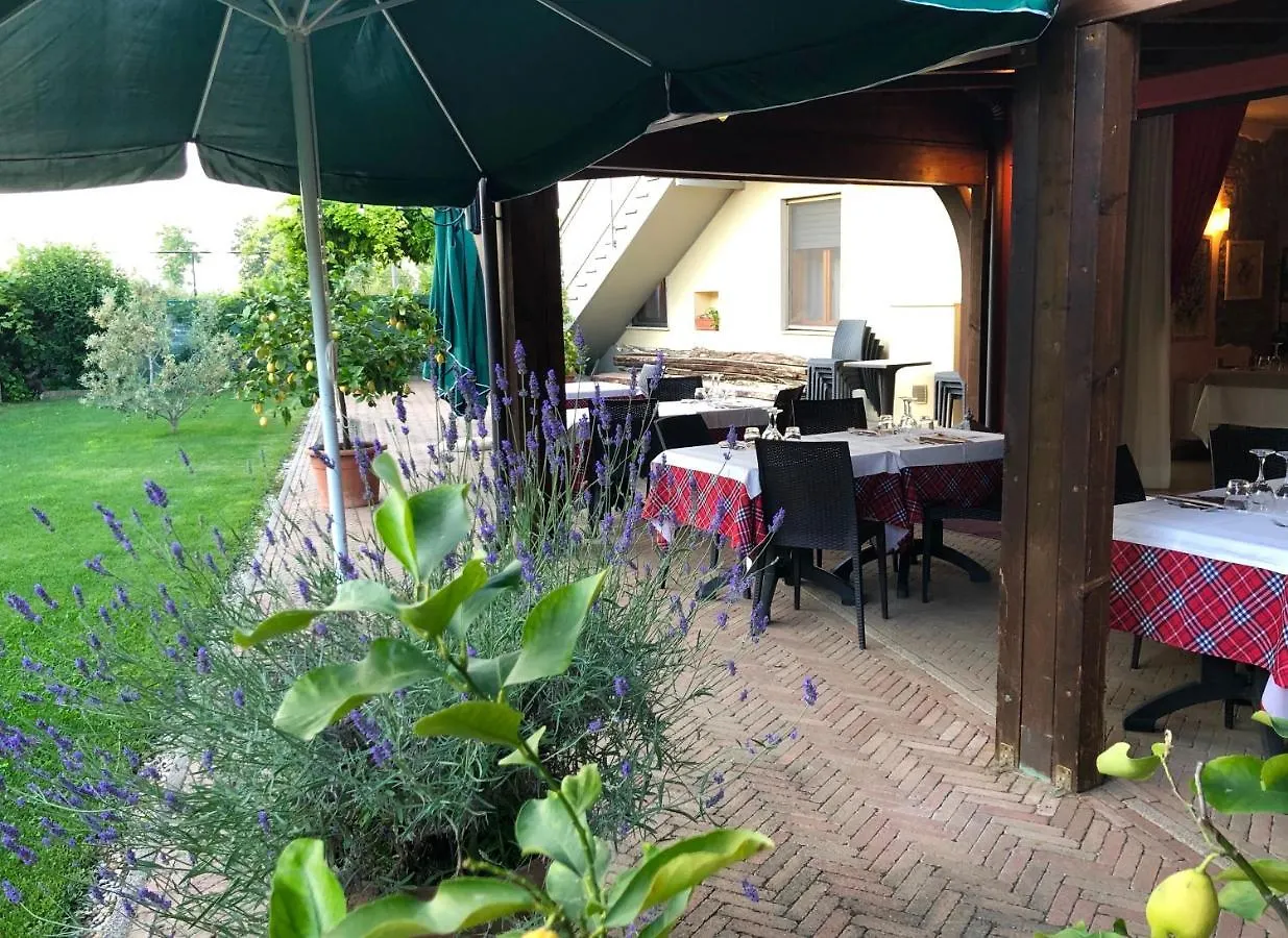 Da Nando Antica Osteria Hotel Godi 2*,  Italy