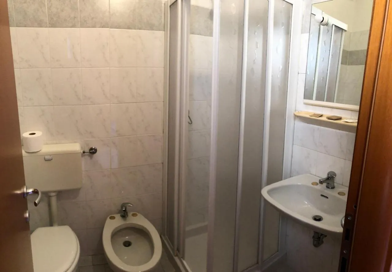 **  Da Nando Antica Osteria Hotel Godi Italy