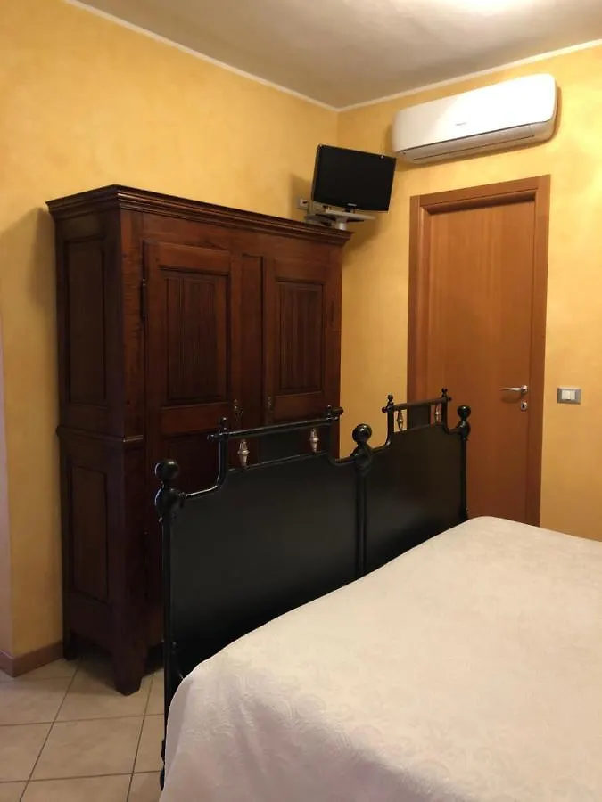 **  Da Nando Antica Osteria Hotel Godi Italy