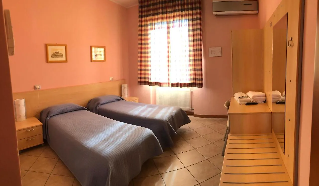 Da Nando Antica Osteria Hotel Godi 2*,  Italy