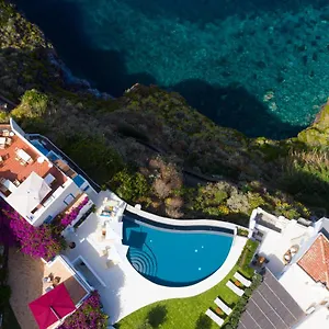 Punta Scario 3* Malfa (Salina)