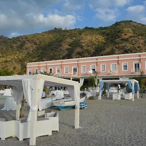 Ristorante La Scogliera 3* Piraino